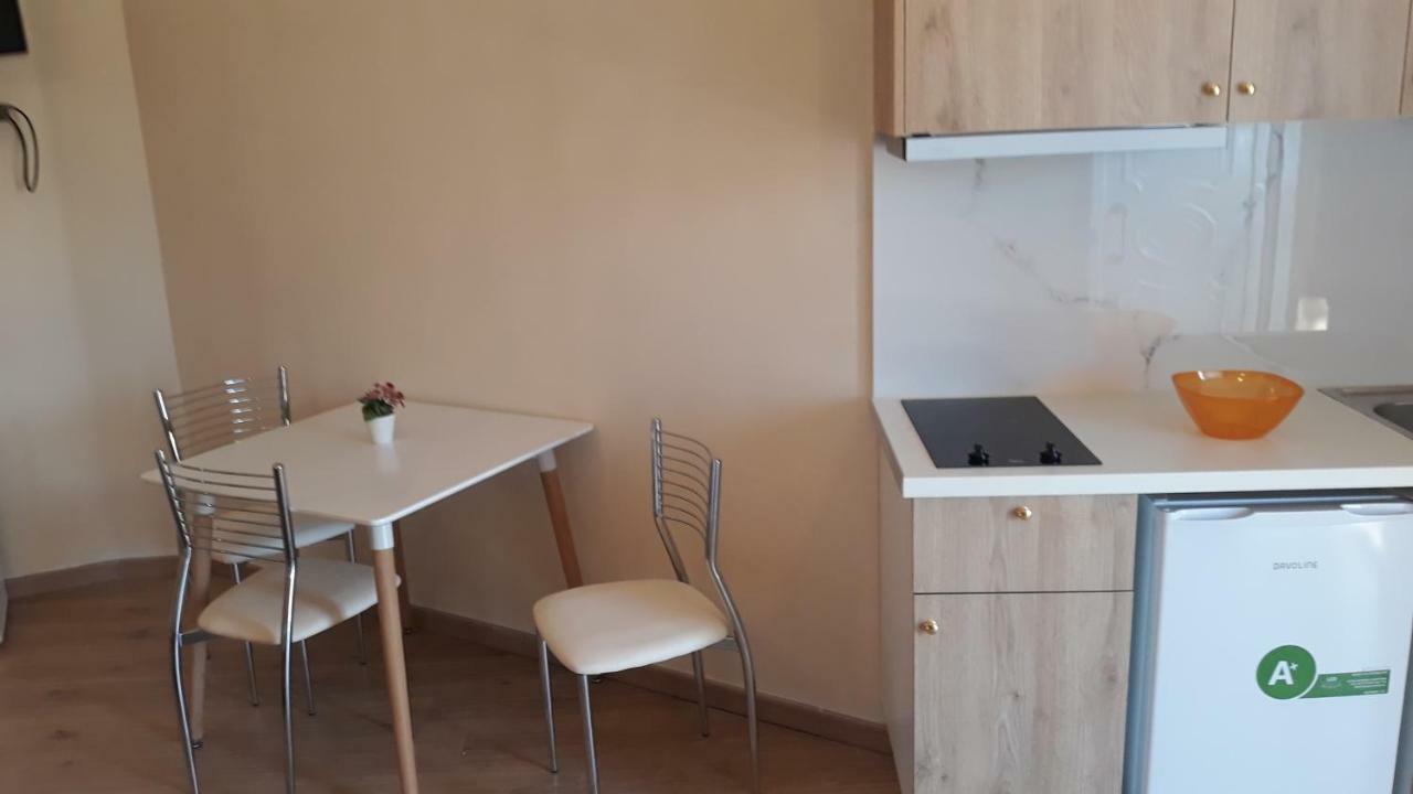 Pyrgi Studio Apartment Ipsos Luaran gambar